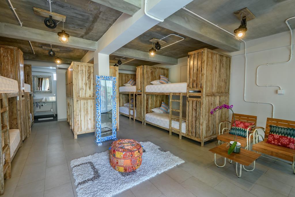 Base Guest House Canggu  Luaran gambar