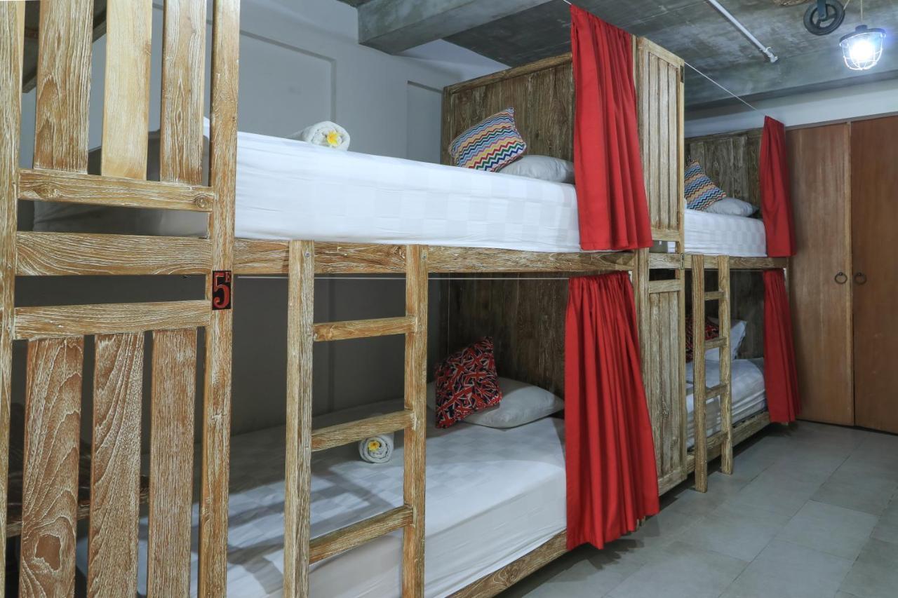 Base Guest House Canggu  Luaran gambar
