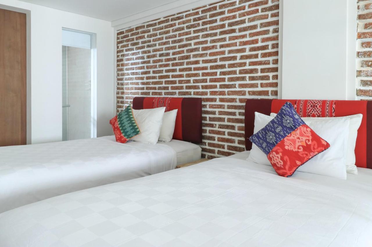 Base Guest House Canggu  Luaran gambar